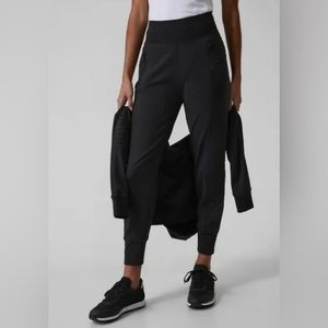 Women’s Athleta Venice Moto Jogger, Black, Large